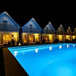 Natura Health Chalet